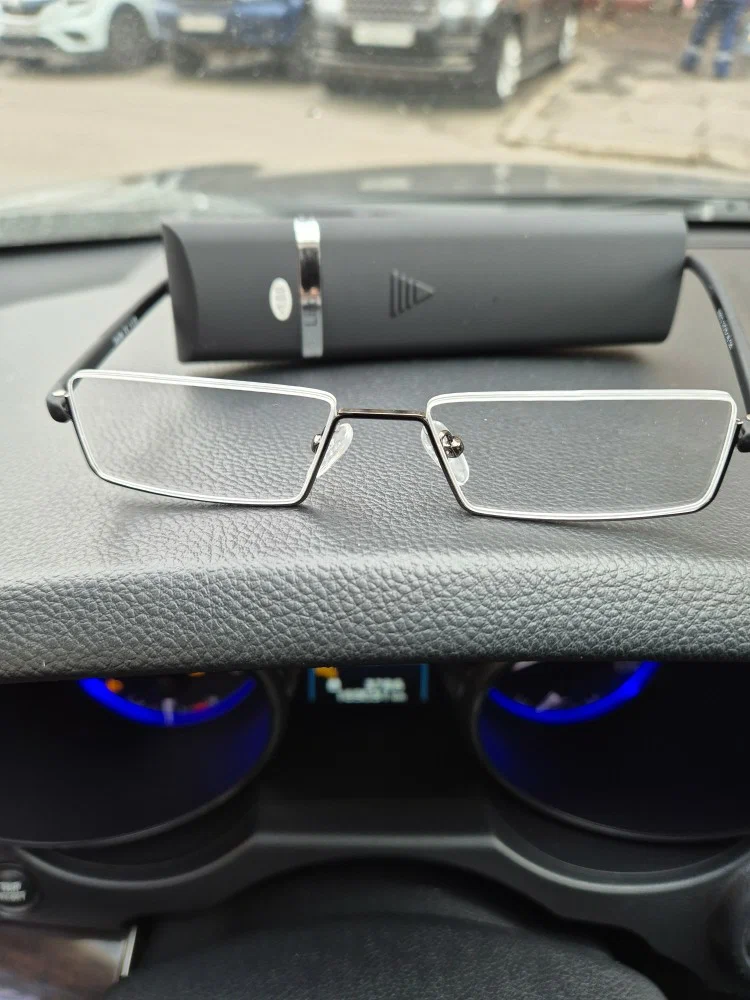 Готовые очки для зрения +1.00 лектор черные